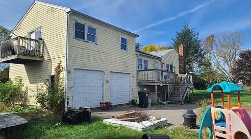 2nd image of 569 Harvard St