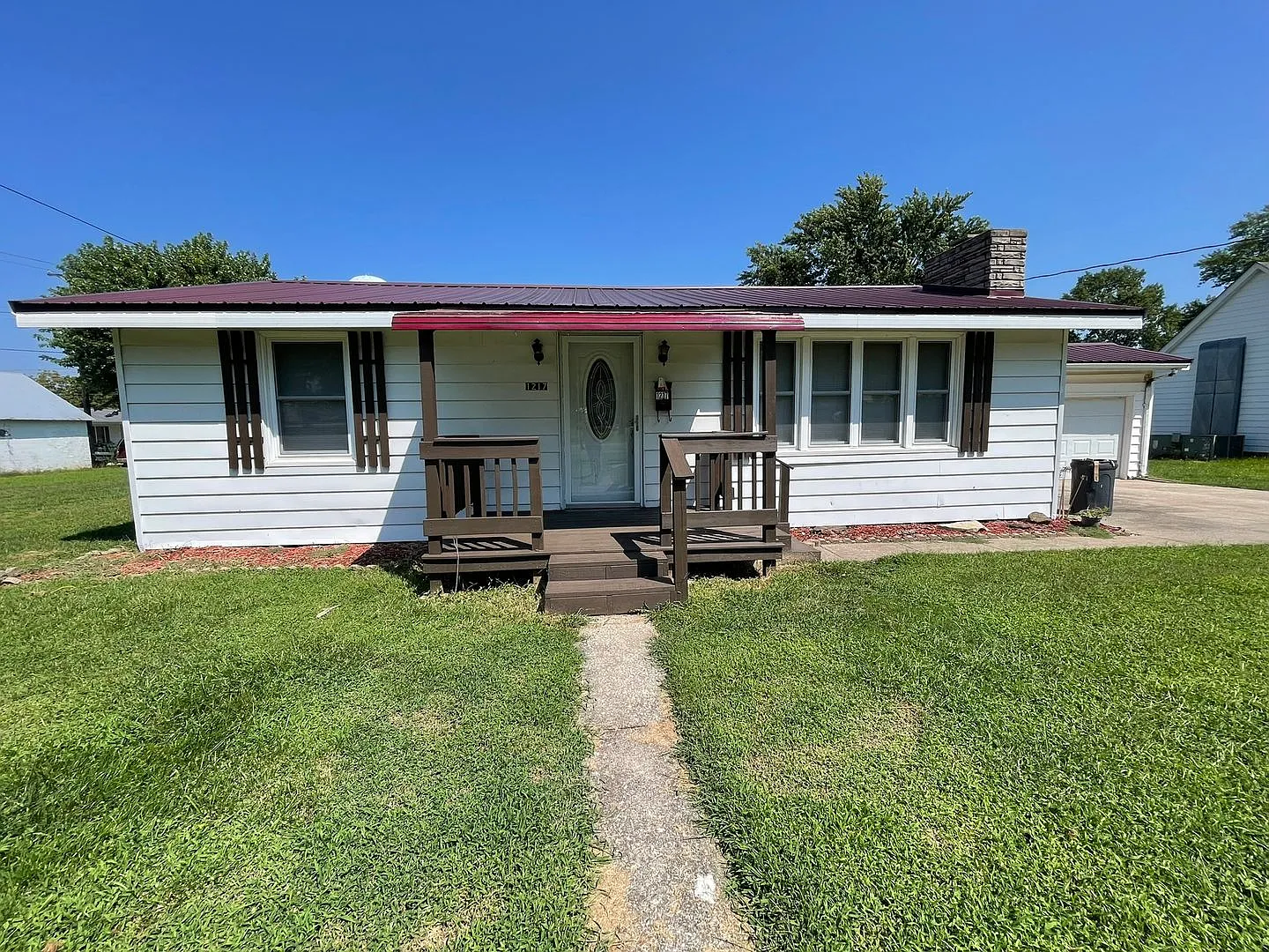 2 Bed 1 Bath for rent in Bowling Green, MO — Photo 3
