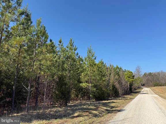 3rd image of 3A Maple Bridge Rd