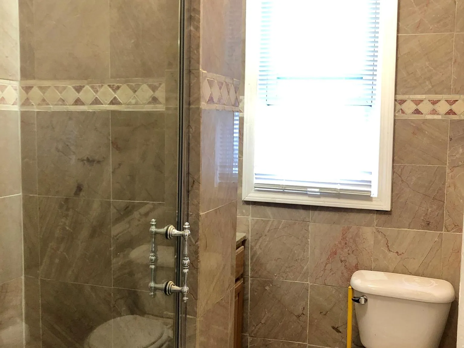 2 bed, 900 sqft, $2,900 — Photo 3