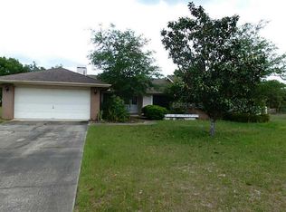 2388 Knoll Dr, Spring Hill, FL 34608