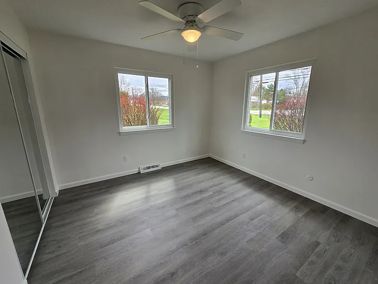 4709 Fishcreek Rd #2 — Photo 8