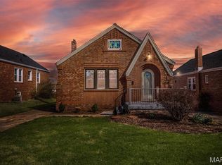 9018 Kathleen Ave, Saint Louis, MO 63123