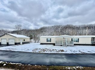 1839 Coldwater Rd, Inez, KY 41224