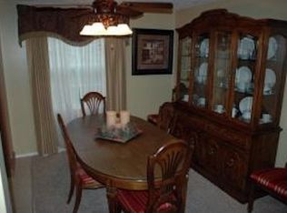 5837 Southampton Dr, Bethel Park, PA 15102