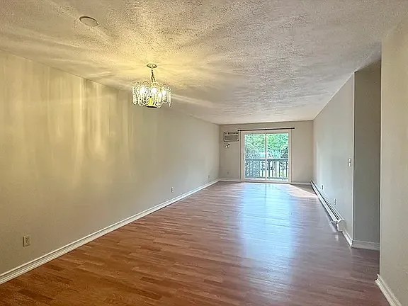310 Brook Village Rd — Photo 1
