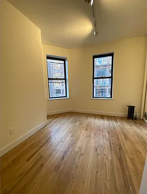 Rented by MOTION New York | media 4