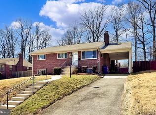 3222 Holly Hill Dr, Falls Church, VA 22042