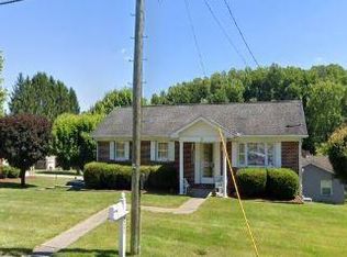 201 Bluestone Rd, Beckley, WV 25801