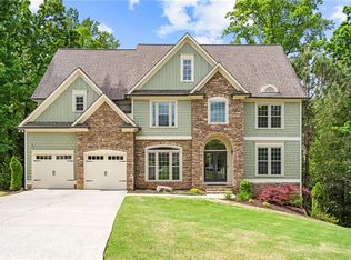 520 Sentry Ridge Xing, Suwanee, GA 30024