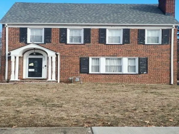 16157 Glynn Rd, East Cleveland, OH 44112