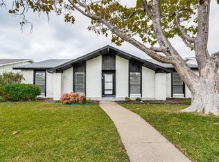 2923 Winterberry Dr, Carrollton, TX 75007