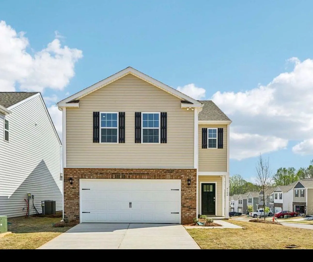 Brand New Spacious Floorplan — Photo 1