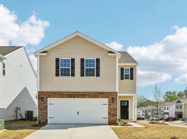 2130 10th St SE, Hickory, NC 28602
