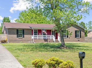 1740 Broadripple Dr, Clarksville, TN 37042