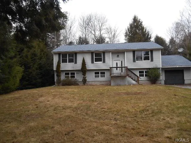 183 Blanchard Rd photo 1