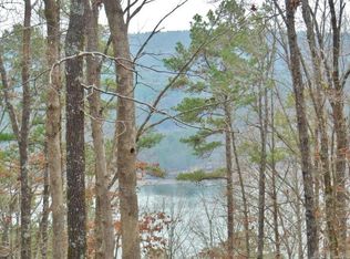 8 Manacor Ln, Hot Springs Village, AR 71909