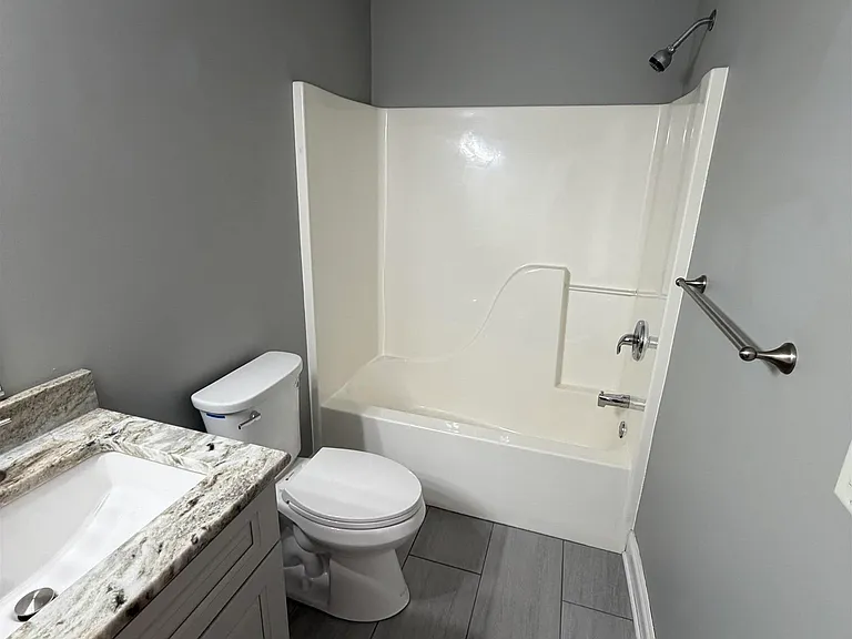 228 Tanner Point Dr — Photo 18