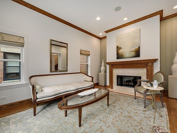 5th image of 2664 N Hartland Ct