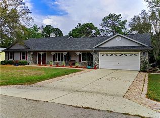 11 Sycamore Ct W, Homosassa, FL 34446