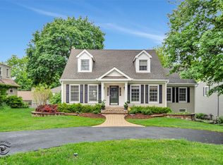 616 E Hillside Ave, Barrington, IL