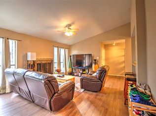 9009 Richmond Ave APT 203, Houston, TX 77063