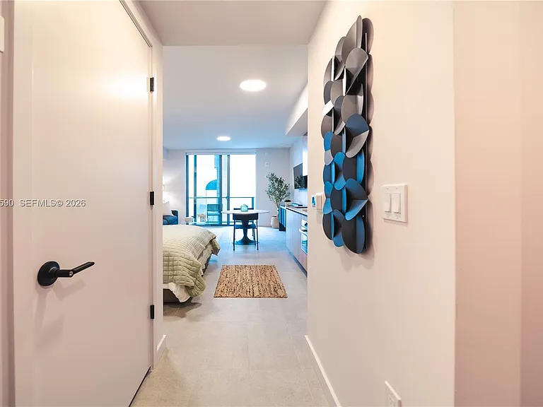 121 NE 5th St #1400 — Photo 11