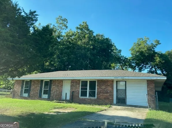 117 Cascade Cir, Dublin, GA 31021