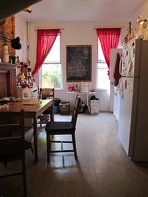 Rented by David Francis New York LLC | media 32