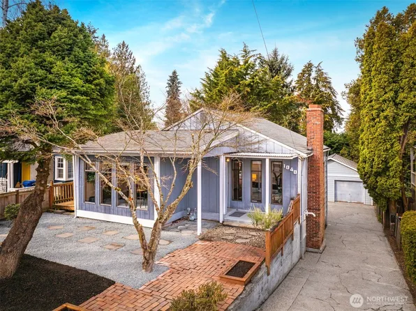 1040 NE 102nd Street, Seattle, WA 98125