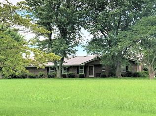 586 Blair Pond Rd, Winchester, TN 37398