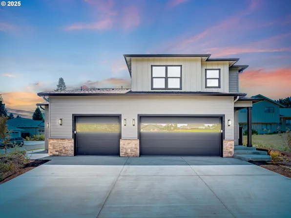 11314 NW 19th Ave #5, Vancouver, WA 98685