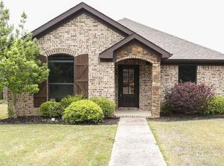 2002 Beaver Falls Ln, Jonesboro, AR 72404