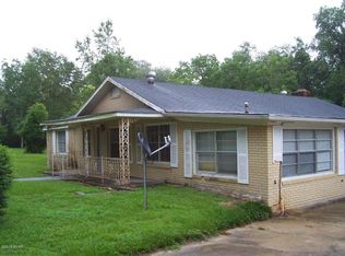 154 Pine Ave, Wewahitchka, FL 32465