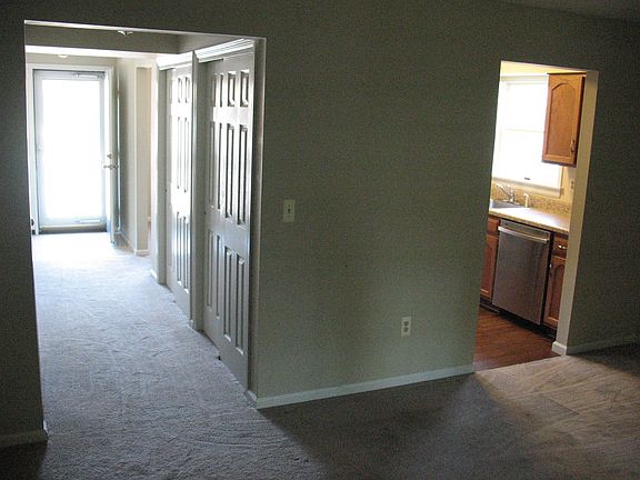 Livingroom / Foyer