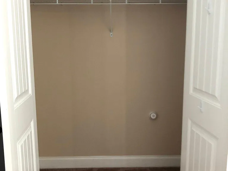 181 Cherokee Pond Ct — Photo 22