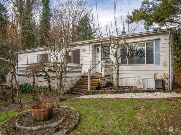 15907 76th Street E, Sumner, WA 98390