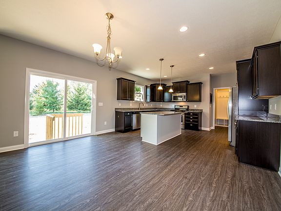 Open kitchen has staggered c