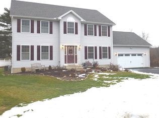 695 Lakeside Blvd W, Waterbury, CT 06708