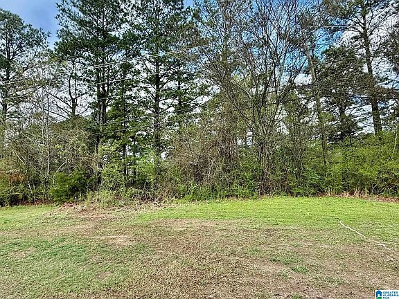 2nd image of 107 Brookshire Ln