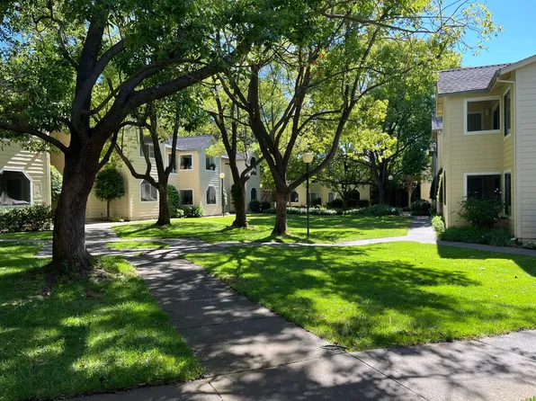 Great value, amazing location! 2 BR / 1 bath Napa $2,295, 234 Soscol Ave APT 209, Napa, CA 94559