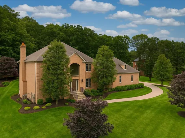 522 Salem Heights Dr, Gibsonia, PA 15044