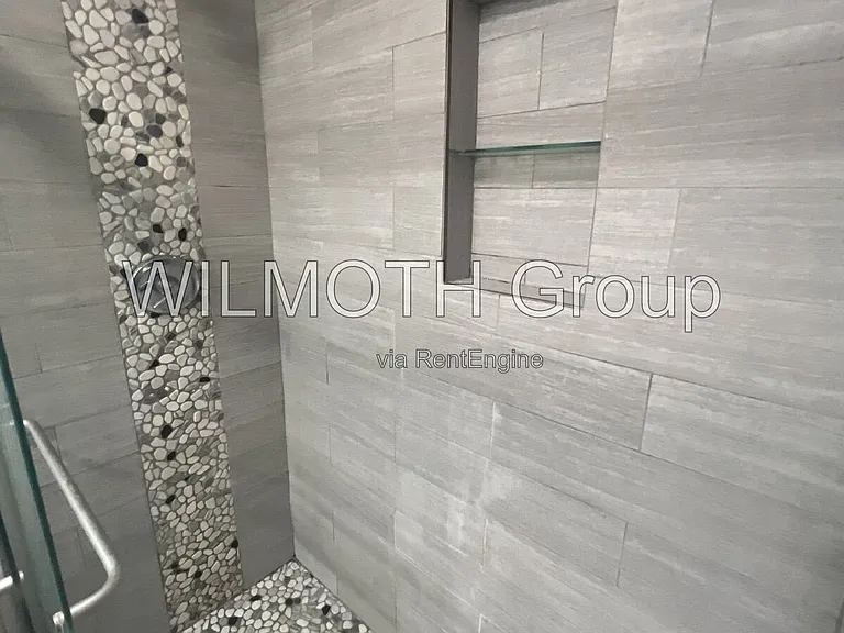611 N Park Ave #302 — Photo 22