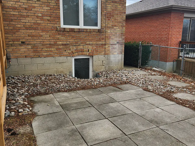 164 Richard Clark Dr #2 — Photo 7
