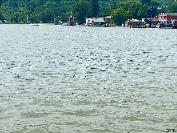 3rd image of 373B N Shore Rd