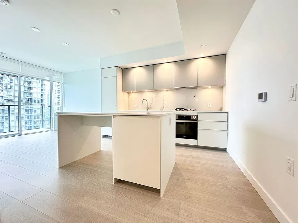 6537 Telford Ave #1408