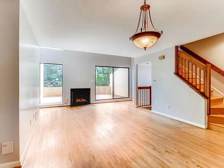 609 S Hanover St — Photo 5