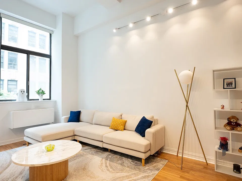 310 E 46th St #4-P