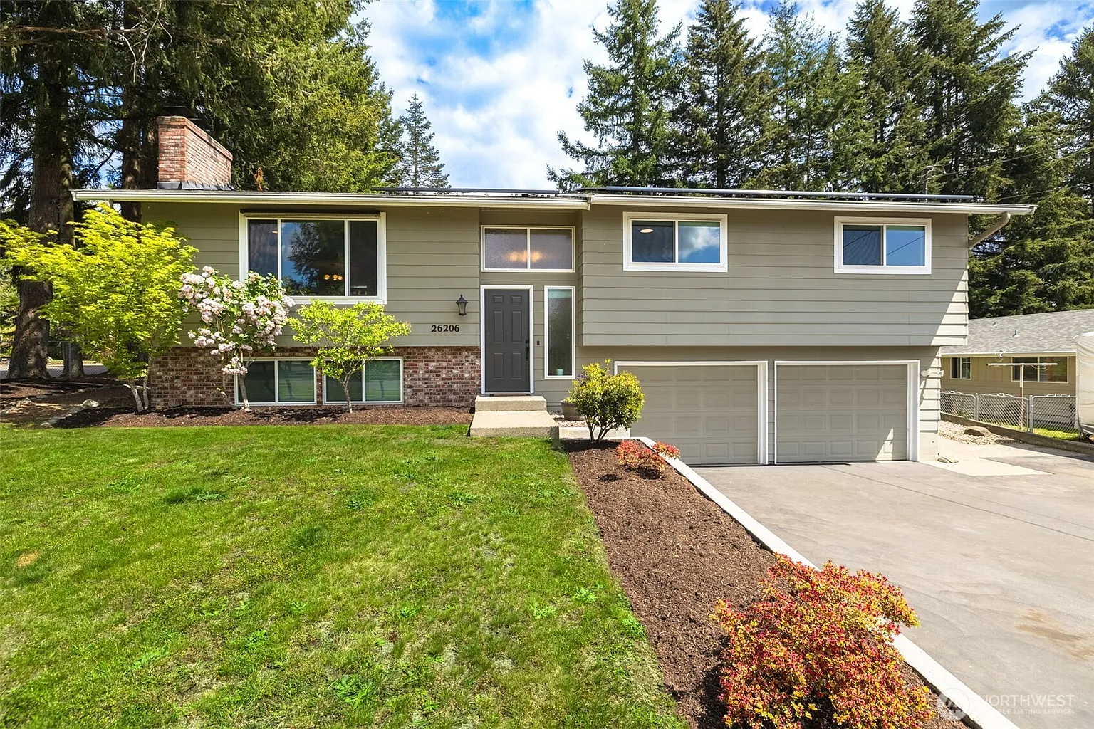 26206 143rd Avenue SE photo 1