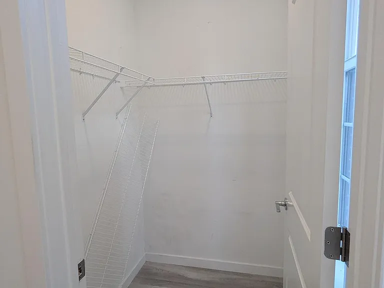 1524 Ridge Ave #2 — Photo 11